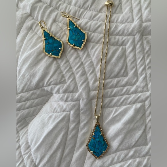 Kendra Scott Alex Necklace and Earring Set - Picture 4 of 5
